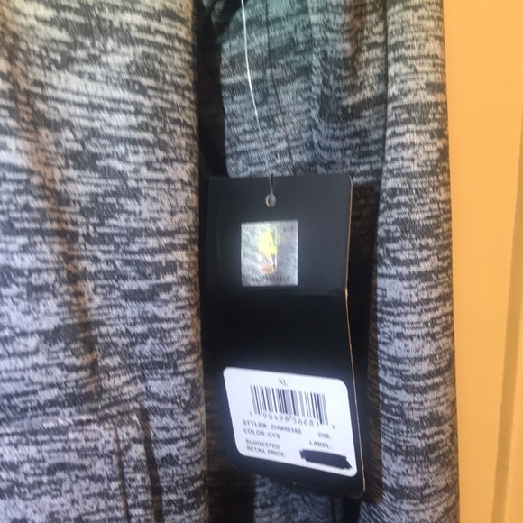 NBA Pullover Hoodie - Picture 3 of 4